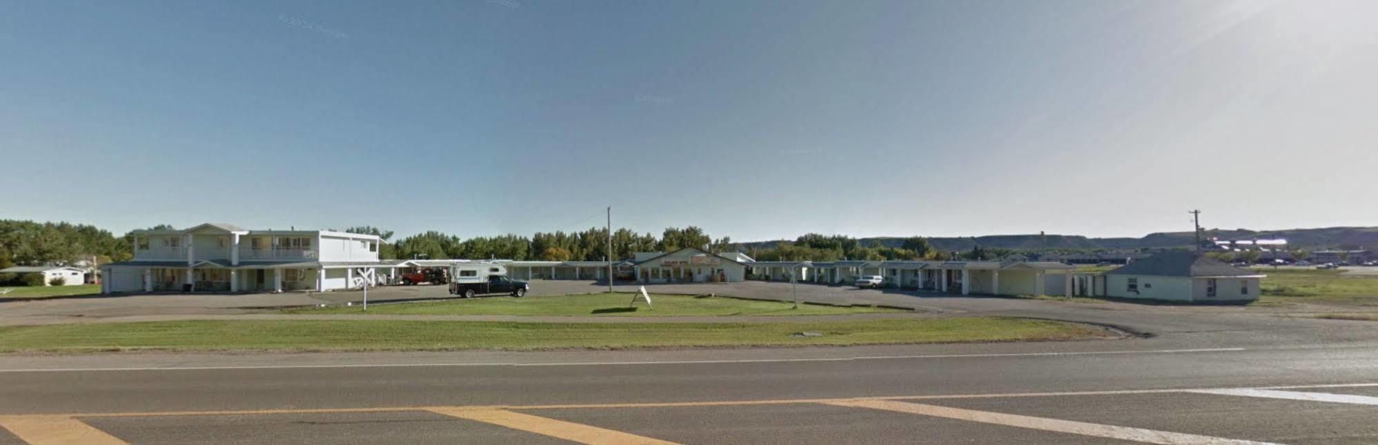 Badlands Motel Drumheller Extérieur photo
